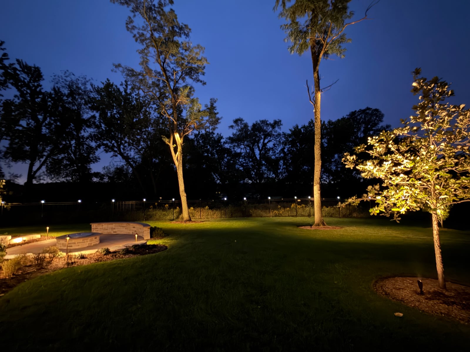 Architectural and landscape LED lighting design and installation