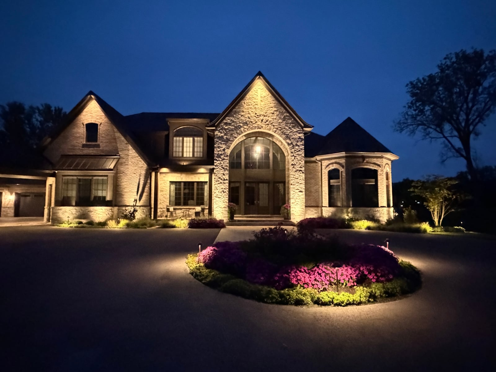 Architectural and landscape LED lighting design and installation