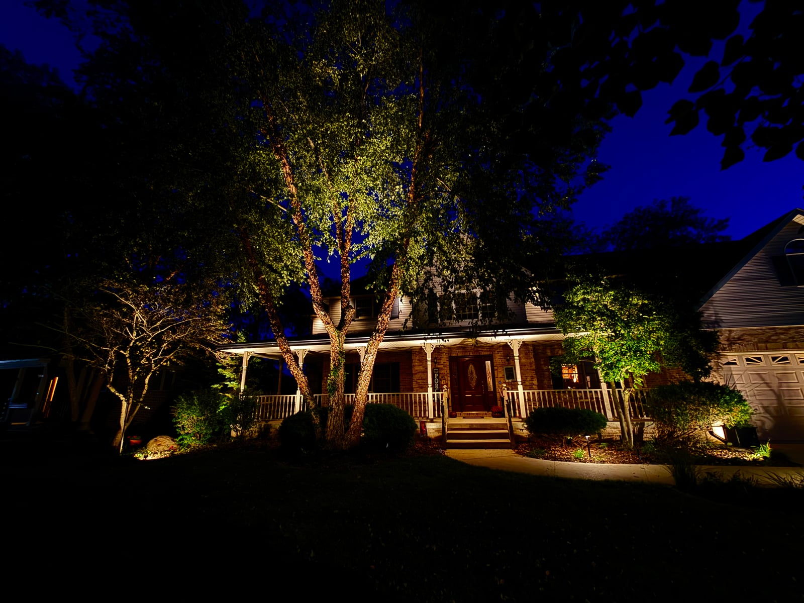 Architectural and landscape LED lighting system design and installation